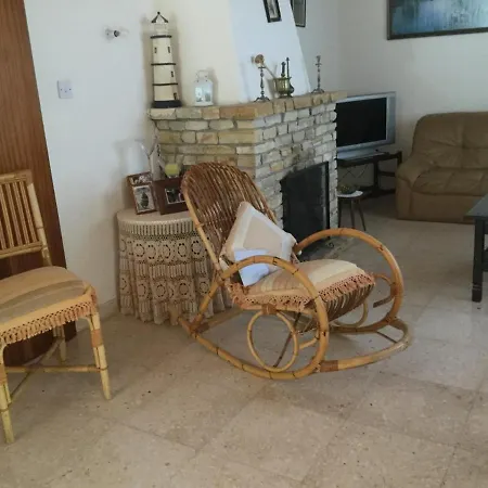 Village House-enjoy Cyprus Vacation Holiday home Praitori