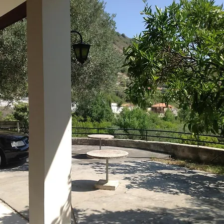 Holiday home Village House-enjoy Cyprus Vacation Praitori